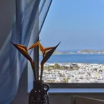 Aetheron Villa, * Naousa