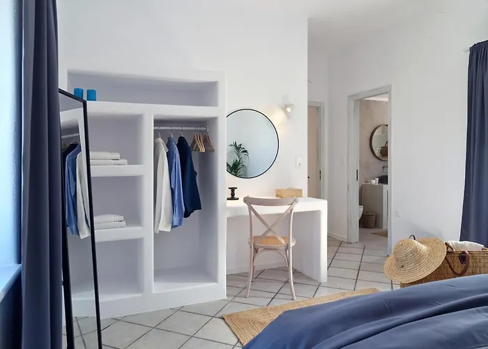 Aetheron Villa, فيلة ناوسا